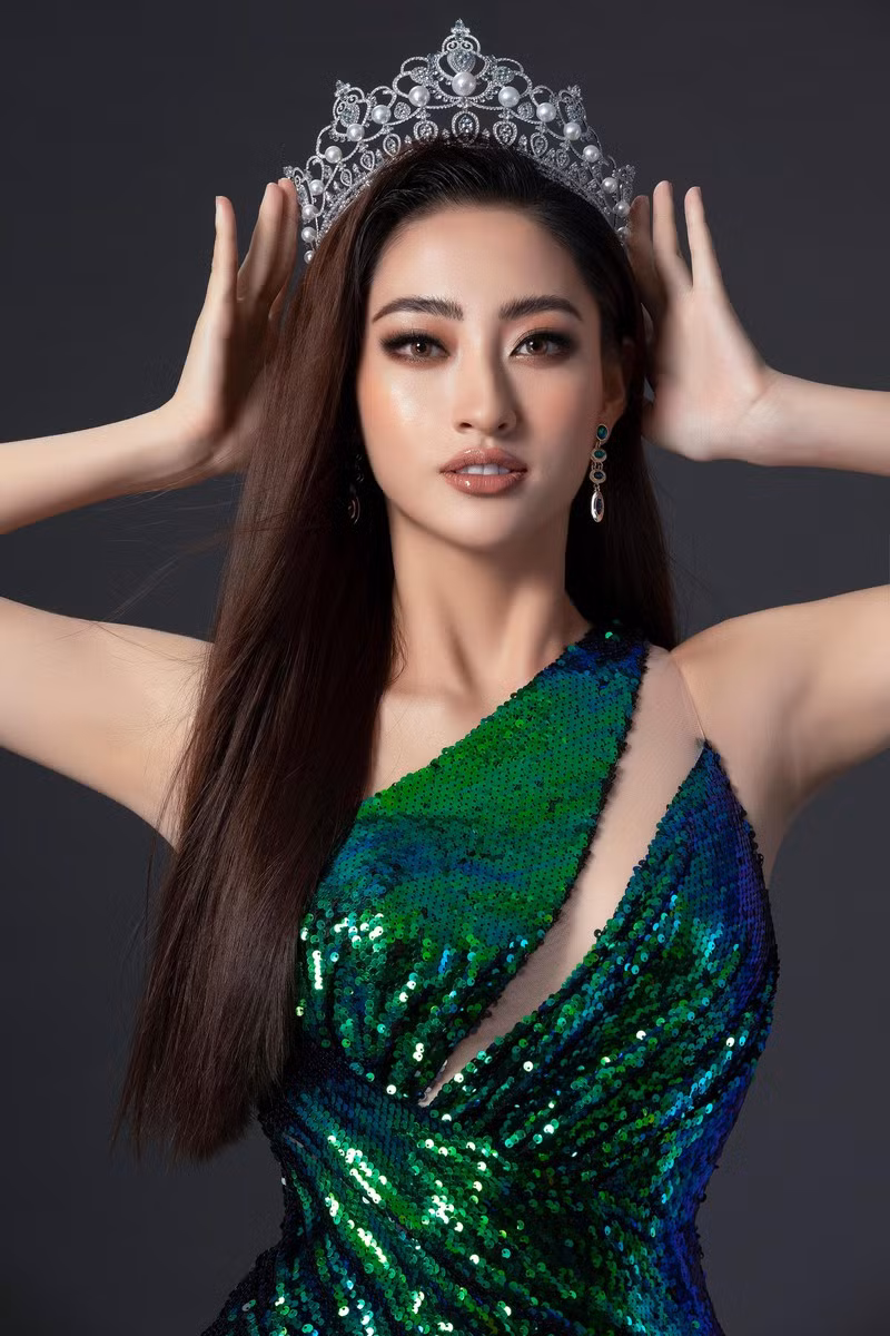 Ngoài vai trò huấn luyện viên tại The Next Face Vietnam 2021, Hoa hậu Lương Thùy Linh còn đảm nhận vị trí giám khảo trong cuộc thi Hoa hậu Thế giới Việt Nam 2021 để cùng tìm ra người kế vị xứng đáng. Ảnh: NVCC