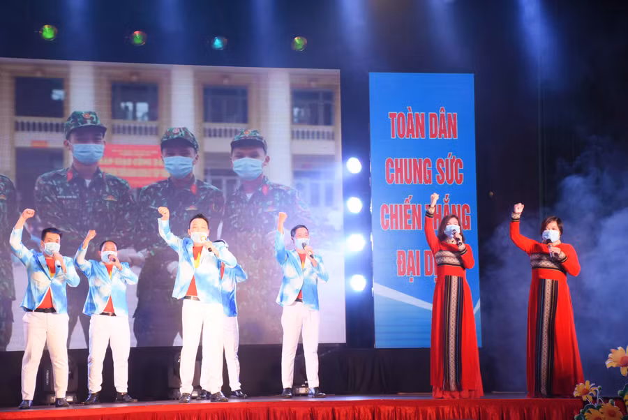 Một tiết mục trong chương trình nghệ thuật với chủ đề 