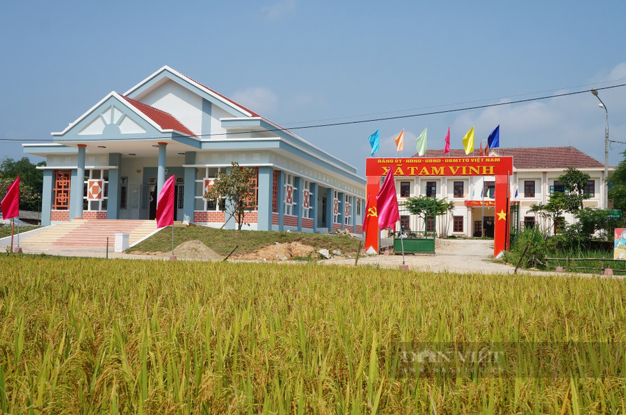 UBND huyện Phú Ninh đã họp kiểm điểm rút kinh nghiệm vụ hỗ trợ 2.000 đồng xảy ra tại xã Tam Vinh (Ảnh: Hồng Phong)  UBND huyện Phú Ninh đã họp kiểm điểm rút kinh nghiệm vụ hỗ trợ 2.000 đồng xảy ra tại xã Tam Vinh (Ảnh: Hồng Phong)