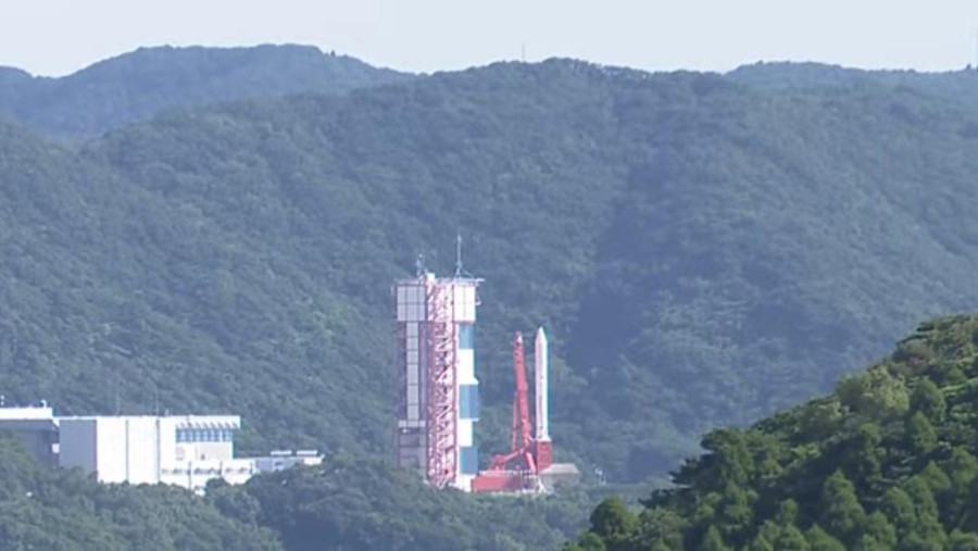 Tên lửa Epsilon 5 sẵn sàng đưa vệ tinh vào quỹ đạo ngày 7.10, nhưng sự kiện đã bị hoãn lại do thời tiết. Ảnh: Chụp qua màn hình