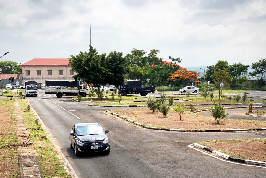 Các trung tâm đào tạo, sát hạch lái xe gần đây chú trọng đầu tư trang-thiết bị dạy và học để thu hút học viên. Ảnh: Hải Lê