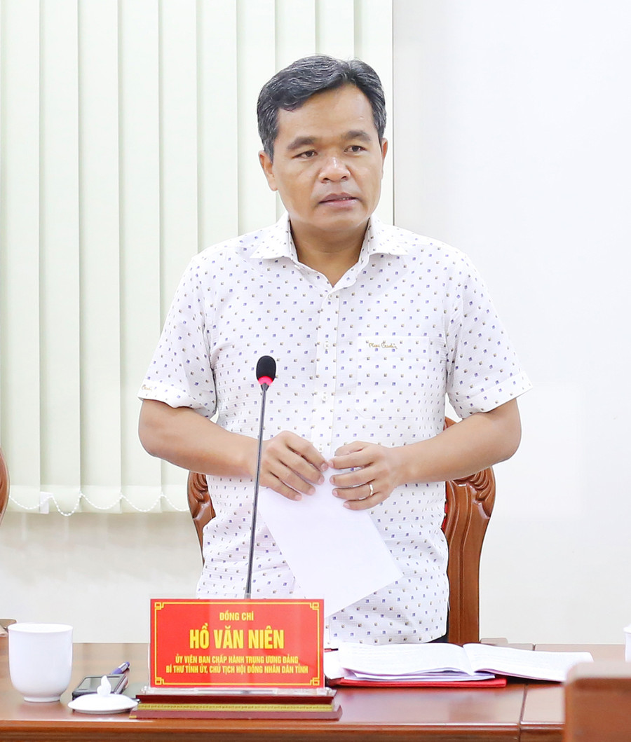 Bí thư Tỉnh ủy Hồ Văn Niên phát biểu tại buổi làm việc. Ảnh: Đăng Vũ Đồng chí Bí thư Tỉnh ủy Hồ Văn Niên phát biểu tại buổi làm việc. Ảnh: P.V