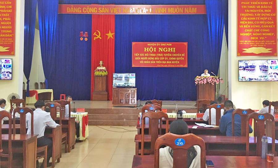 Quang cảnh hội nghị tạ điểm cầu trung tâm. Ảnh: Nguyễn Hiền Quang cảnh hội nghị. Ảnh: Nguyễn Hiền