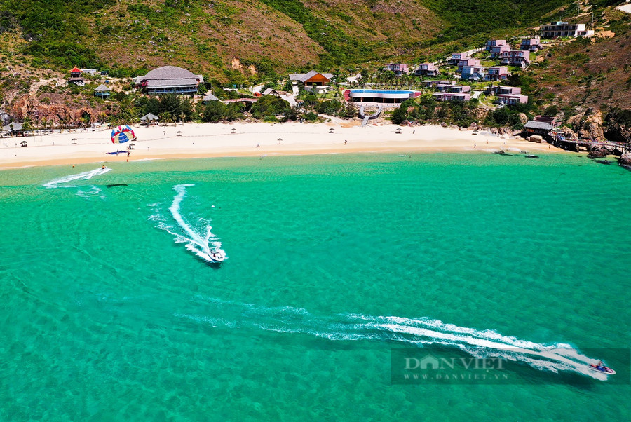 Những môn thể thao dưới nước ở Kỳ Co. Ảnh: Nguyễn Dũng.