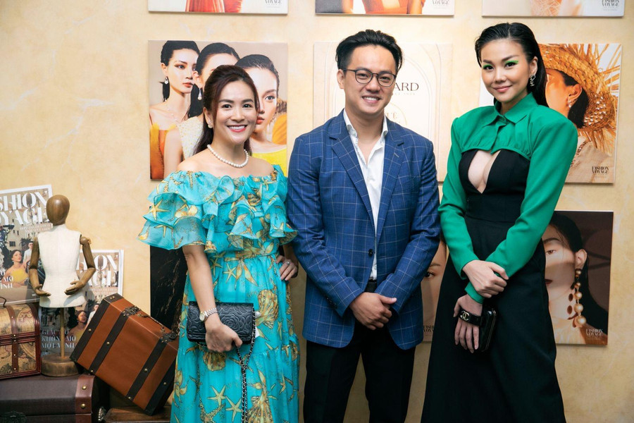 Thanh Hằng hội ngộ doanh nhân Anh Thơ và nhạc trưởng Trần Nhật Minh tại sự kiện. Ảnh: Kiếng cận team Thanh Hằng hội ngộ doanh nhân Anh Thơ và nhạc trưởng Trần Nhật Minh tại sự kiện. Ảnh: Kiếng cận team
