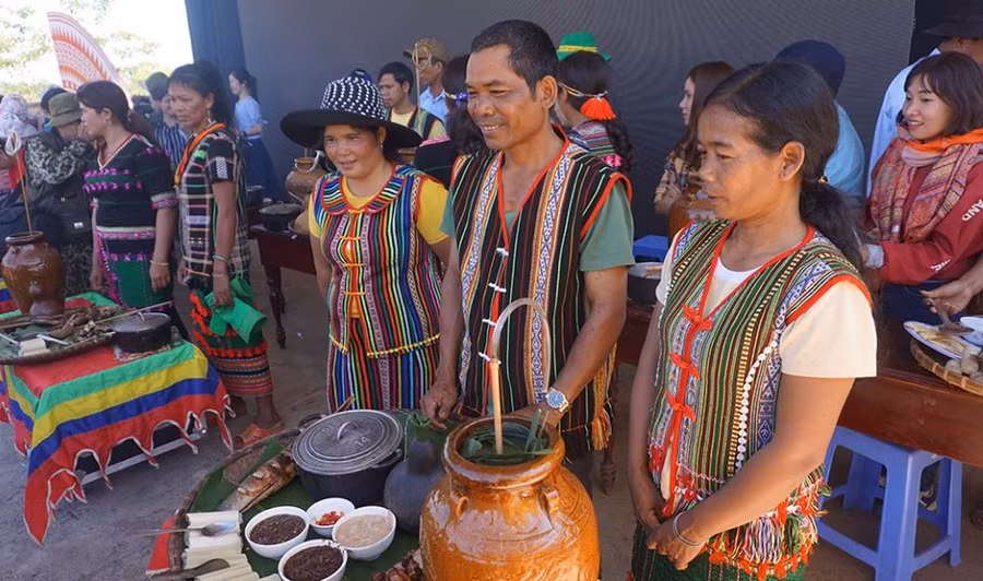 Văn hóa ẩm thực đa dạng