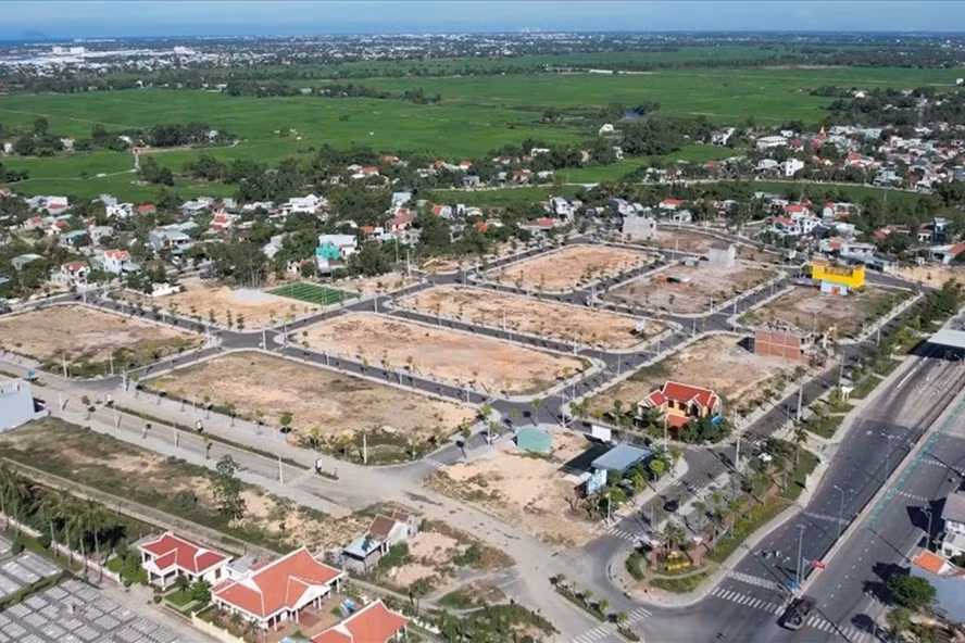 Dự báo thị trường bất động sản Đà Nẵng và Quảng Nam sẽ trỗi dậy sau thời kỳ đóng băng vì ảnh hưởng COVID-19. Ảnh: Th.H