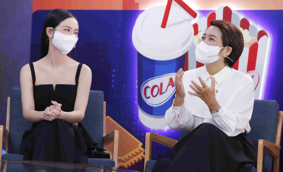 Jun Vũ muốn được đóng vai cô gái tình nguyện trong bộ phim nói về giai đoạn chống dịch Covid-19. Ảnh: BTC Jun Vũ muốn được đóng vai cô gái tình nguyện trong bộ phim nói về giai đoạn chống dịch Covid-19. Ảnh: BTC