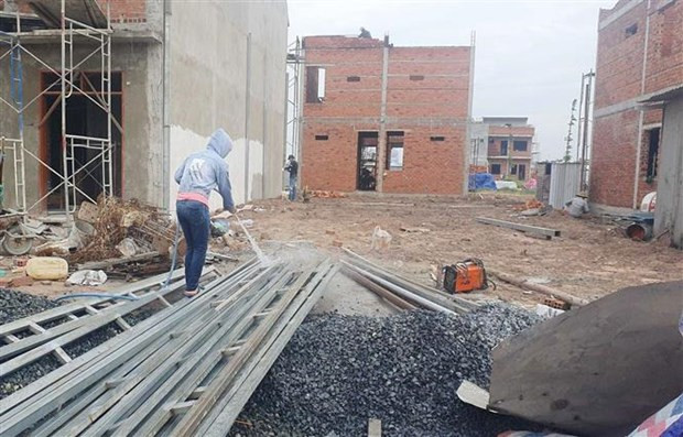 Các căn nhà ở khu tái định cư Lộc An-Bình Sơn được xây dựng để phục vụ dự án sân bay Long Thành. Ảnh: Công Phong/TTXVN