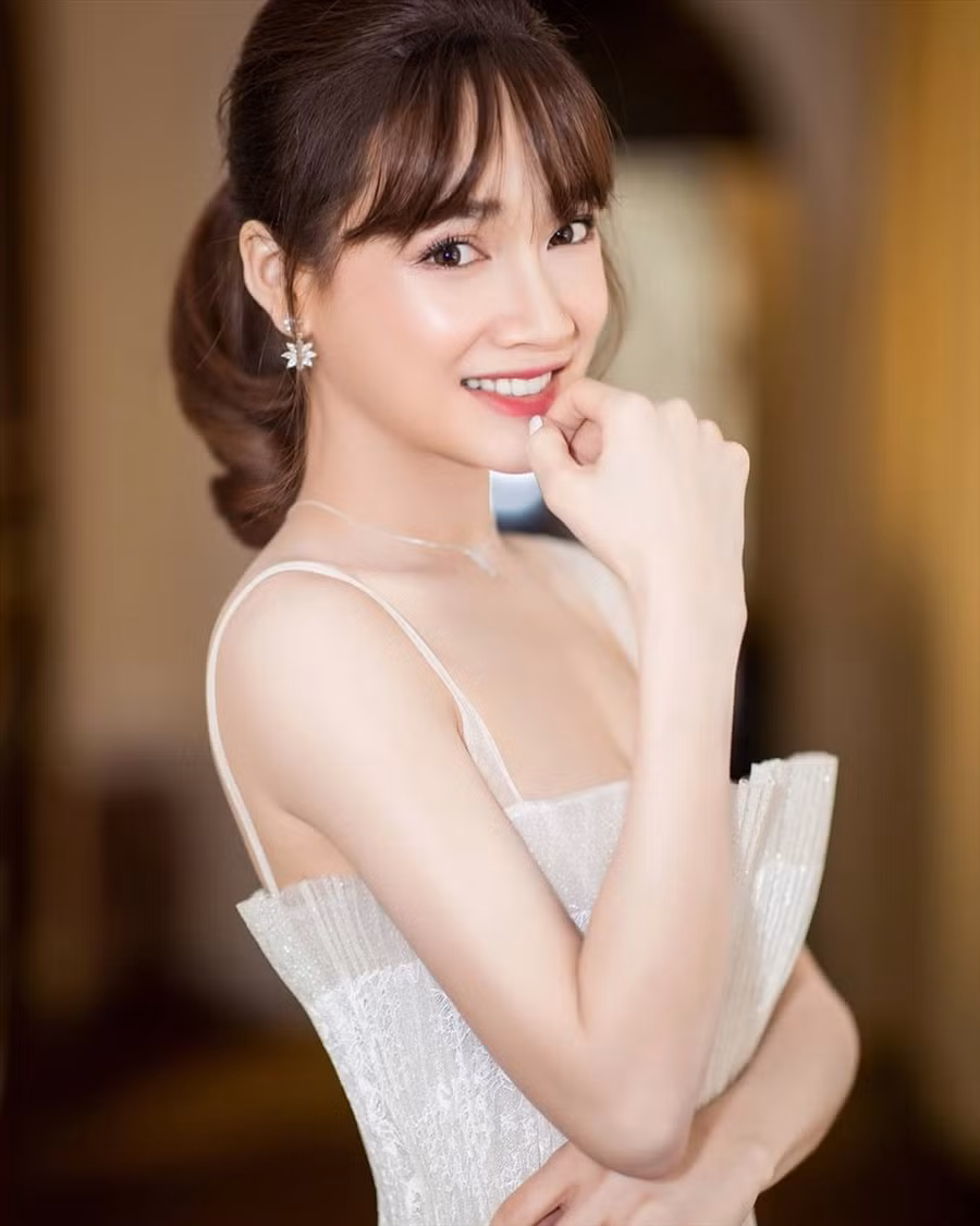 Nhã Phương từng bị đạo diễn phim “1990” tố mắc bệnh ngôi sao. Ảnh: NVCC