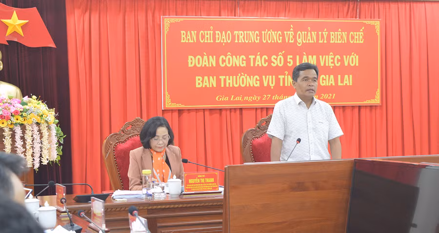 Bí thư Tỉnh ủy Hồ Văn Niên phát biểu ý kiến tại buổi làm việc. Ảnh: Anh Huy