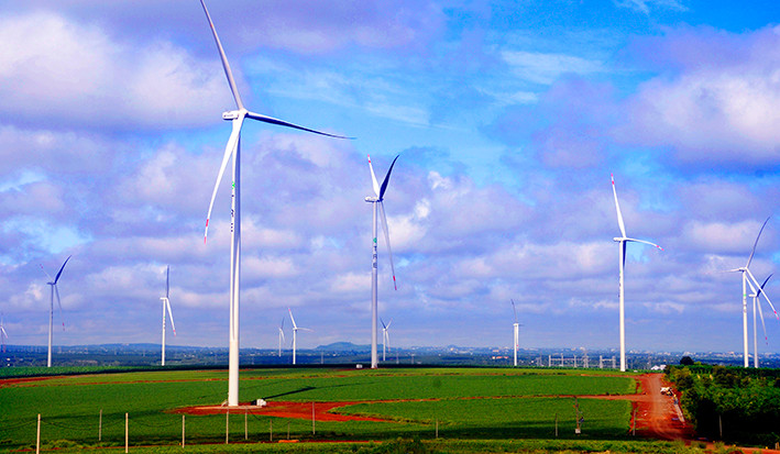  Các dự án điện gió ở huyện Đak Đoa nỗ lực về đích đóng điện thử nghiệm công nhận vận hành thương mại. Ảnh: Hùng Hoa Lư