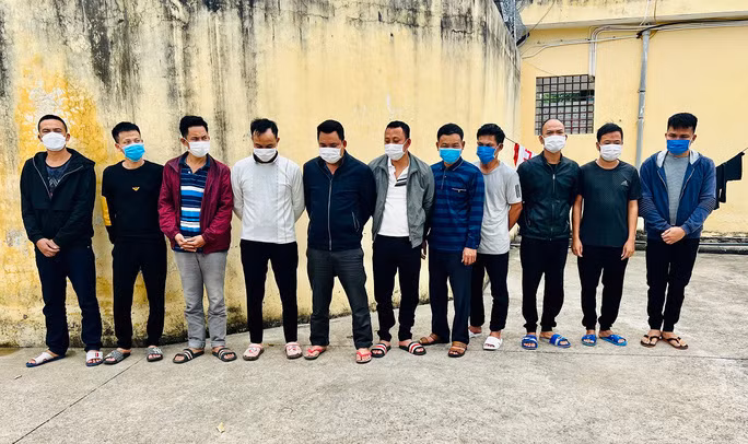 Những con bạc bị công an bất quả tang