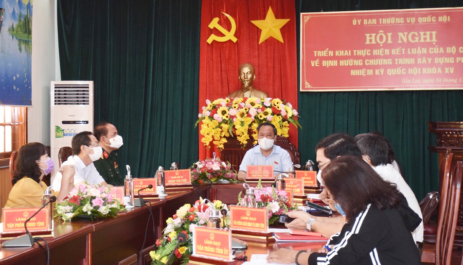 Quang cảnh hội nghị tại điểm cầu tỉnh Gia Lai. Ảnh: Trần Dung Quang cảnh hội nghị tại điểm cầu tỉnh Gia Lai. Ảnh: Trần Dung