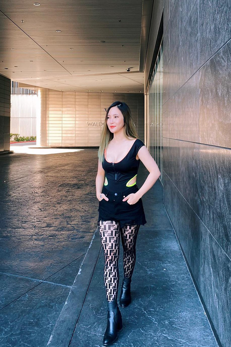 Hương Tràm nhanh chóng hòa nhập với môi trường học tập và làm việc tại xứ cờ hoa. Ảnh: NVCC