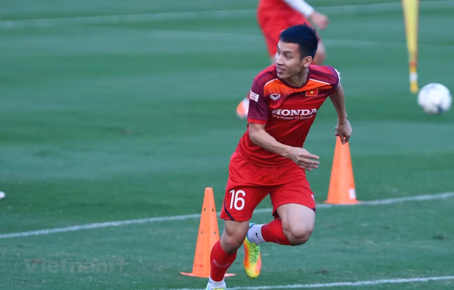 Tiền vệ Hùng Dũng được gọi trở lại tuyển Việt Nam. Ảnh: VFF
