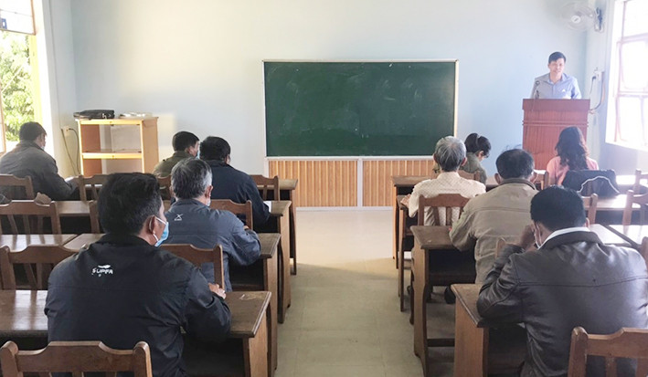 Quang cảnh hội nghị tập huấn nâng cao năng lực cho cán bộ Mặt trận cơ sở trên địa bàn huyện Chư Păh. Ảnh: Hoàng Nam Quang cảnh Hội nghị tập huấn nâng cao năng lực cho cán bộ Mặt trận cơ sở trên địa bàn huyện Chư Păh. Ảnh: Hoàng Nam