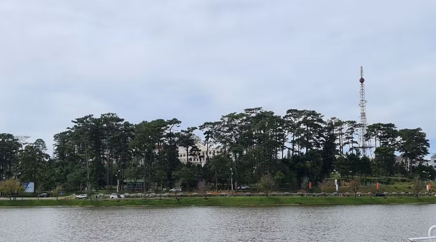 Toàn cảnh Công viên Xuân Hương hiện hữu. Ảnh: Lâm Viên