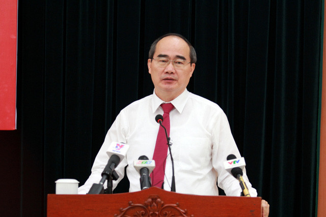 Ông Nguyễn Thiện Nhân phát biểu sau khi nhận nhiệm vụ mới.