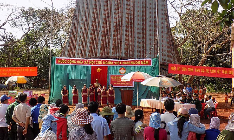 Ngành Văn hóa Thông tin huyện Ia Grai tăng cường các hình thức tuyên truyền ở cơ sở. Ảnh: T.N Ngành Văn hóa Thông tin huyện Ia Grai tăng cường các hình thức tuyên truyền ở cơ sở.