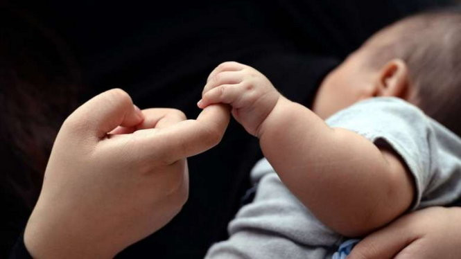 Những phụ nữ làm công việc nặng nhọc và ca đêm dễ bị vô sinh hơn nhóm làm giờ hành chính, theo một nghiên cứu mới đây - Ảnh: THE NEW PAPER