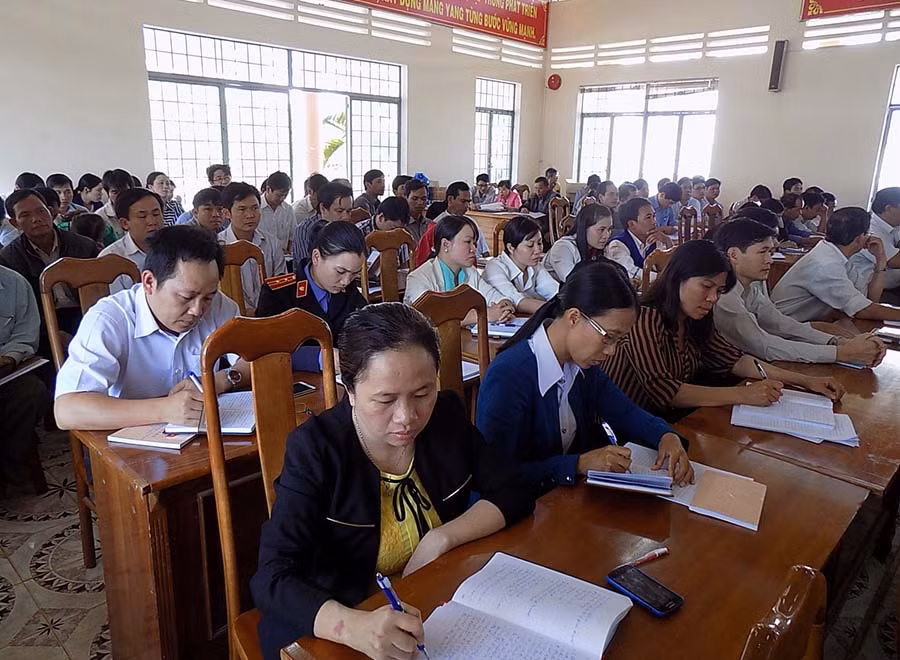 Cán bộ trẻ trong hệ thống chính trị huyện Mang Yang. Ảnh: T.N