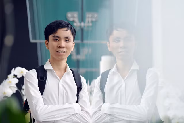 Anh chàng thủ khoa 