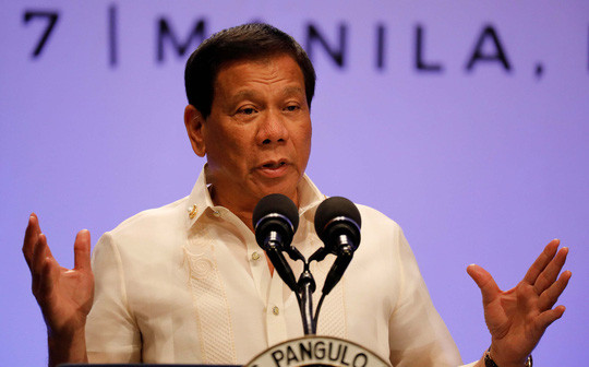Hội nghị Cấp cao ASEAN lần thứ 30 kết thúc hôm 29-4 nhưng 1 ngày sau, Tổng thống Philippines Rodrigo Duterte mới công bố tuyên bố chung. Ảnh: REUTERS Hội nghị Cấp cao ASEAN lần thứ 30 kết thúc hôm 29-4 nhưng 1 ngày sau, Tổng thống Philippines Rodrigo Duterte mới công bố tuyên bố chung. Ảnh: REUTERS