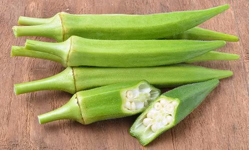 Đậu bắp còn có tên là Mướp tây, bắp chà. Đậu bắp còn có tên là Mướp tây, bắp chà.