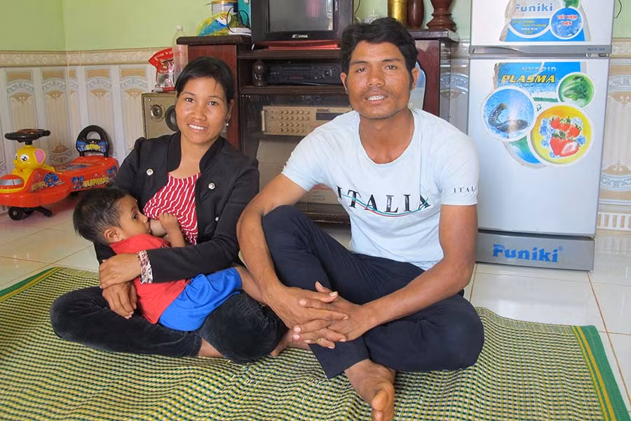 Chị Kpă Len-Thủ lĩnh trẻ tuổi của Tổ phụ nữ nòng cốt làng Kê, thị trấn Chư Sê. Ảnh: M.N