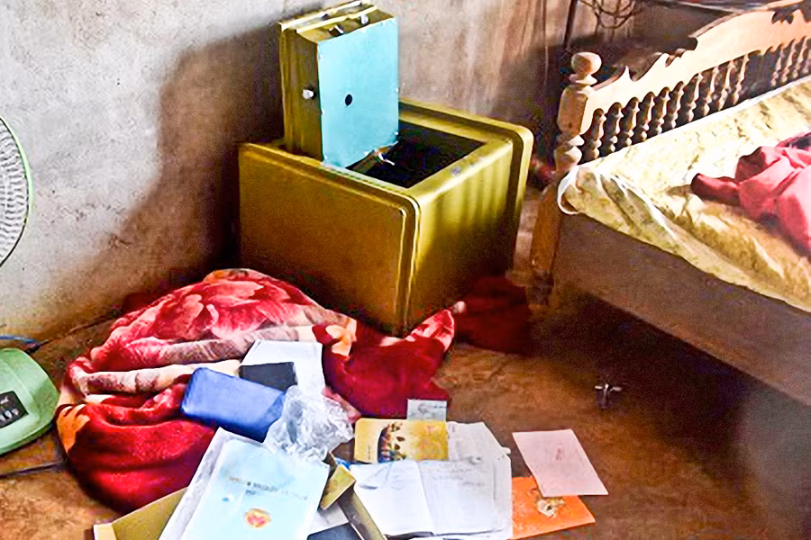 Công an huyện đang truy tìm kẻ lấy trộm 3 cây vàng trong nhà dân: Ảnh N.H