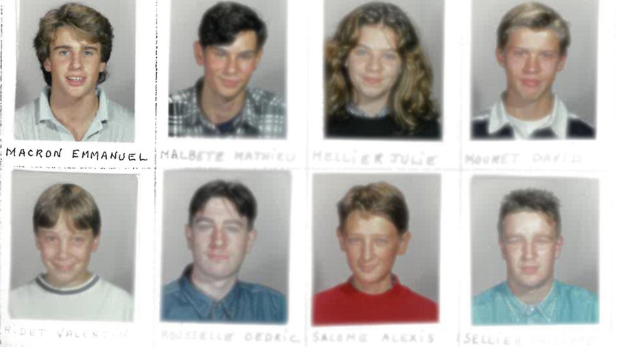  Ảnh chân dung của Macron trong cuốn sổ lưu niệm của nhà trường vào năm 1992.