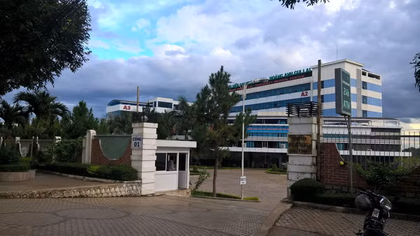 Công ty cổ phần Bệnh viện Đại học Y Dược-Hoàng Anh Gia Lai là một trong 10 đơn vị 