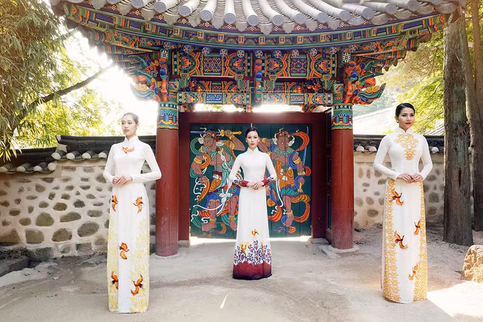 Bulguksa là ngôi chùa cổ ở tỉnh Bắc Gyeongsang, được xem là kiệt tác thời vàng son của nghệ thuật Phật giáo ở vương quốc Silla.