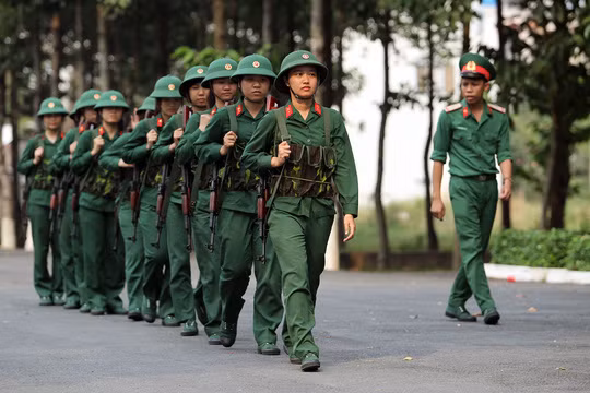 Cố gắng trong từng động tác.