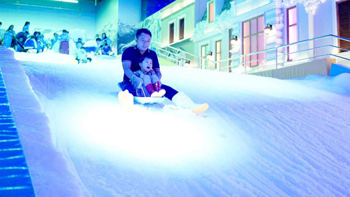 SnowTown Sài Gòn sẽ là trải nghiệm mới và thú vị cho các bé. SnowTown Sài Gòn sẽ là trải nghiệm mới và thú vị cho các bé.