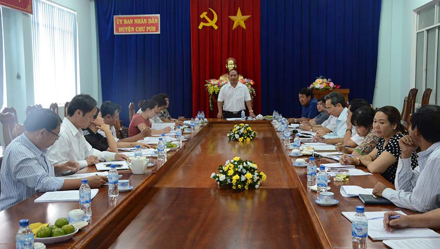 Đồng chí Rah Lan Chung phát biểu ý kiến. Ảnh: V.H Đồng chí Rah Lan Chung phát biểu ý kiến. Ảnh: V.H