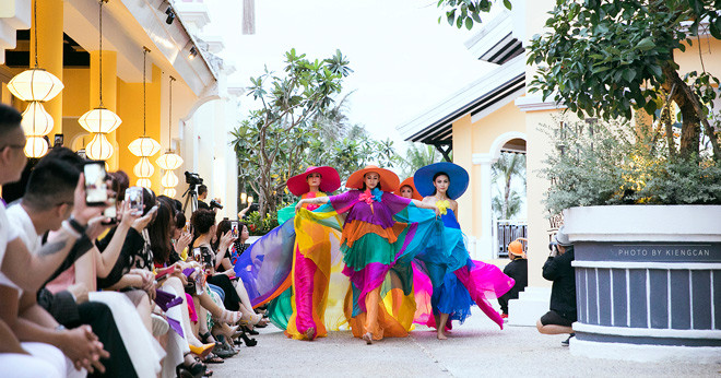 Khoảnh khắc lịch sử khi 