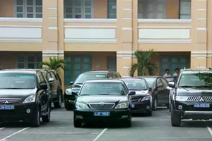 Đấu giá 10 ô tô công, có xe giá khởi điểm chỉ 14 triệu đồng