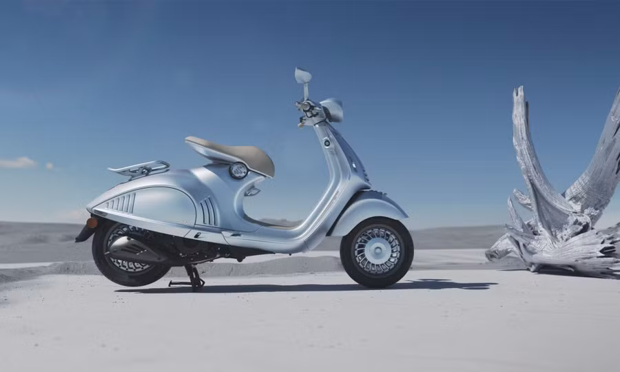 vespa-946-snake-2025-10-1740715601.jpg