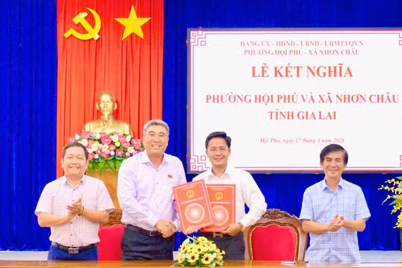 Phường Hội Phú kết nghĩa với xã Nhơn Châu