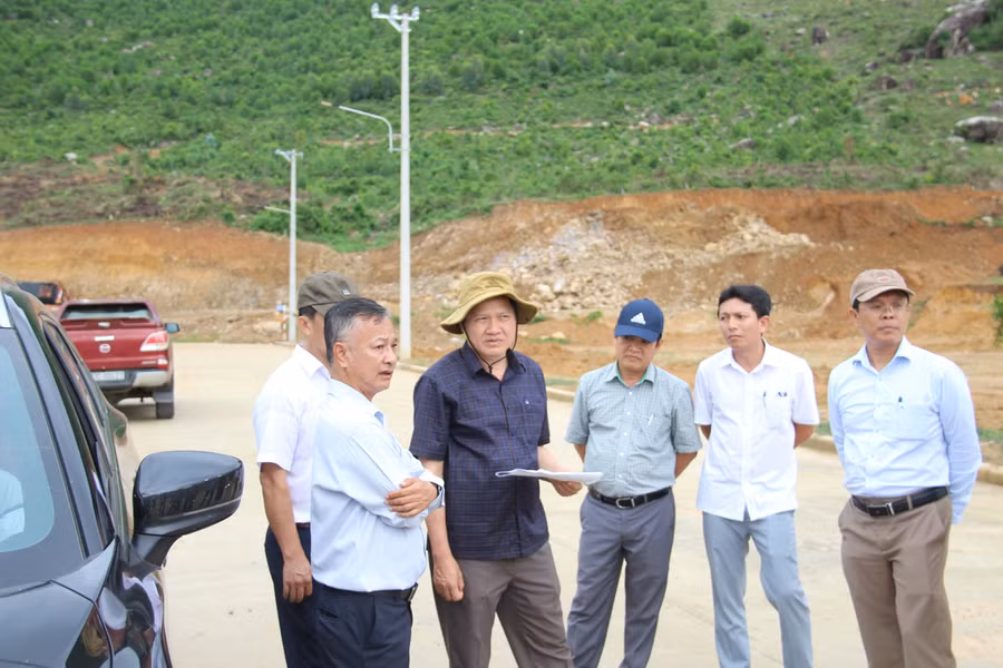 giam-sat-ccn-bui-thi-xuan.jpg