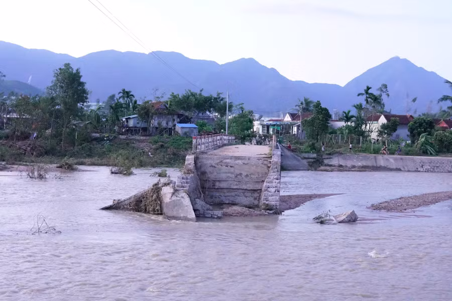 cau-canh-son.jpg