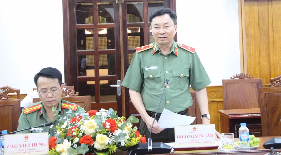 truong-son-lam.jpg