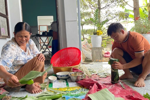 Giữ hương vị Tết qua những chiếc bánh truyền thống