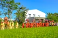 Nghi lễ nghinh thần rước sắc. Ảnh: Ngọc Nhuận