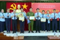 Gia Lai: Khen thưởng đột xuất 3 tập thể, cá nhân về công tác chống buôn lậu, gian lận thương mại