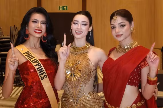 Emoura Phạm lọt Top 15 tài năng tại Miss Grand International 2026