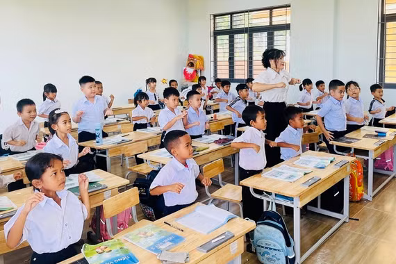 Trường mới ở vùng biên