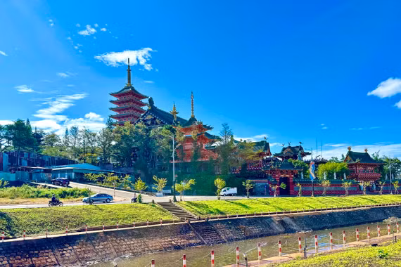 Nơi suối tìm về phố